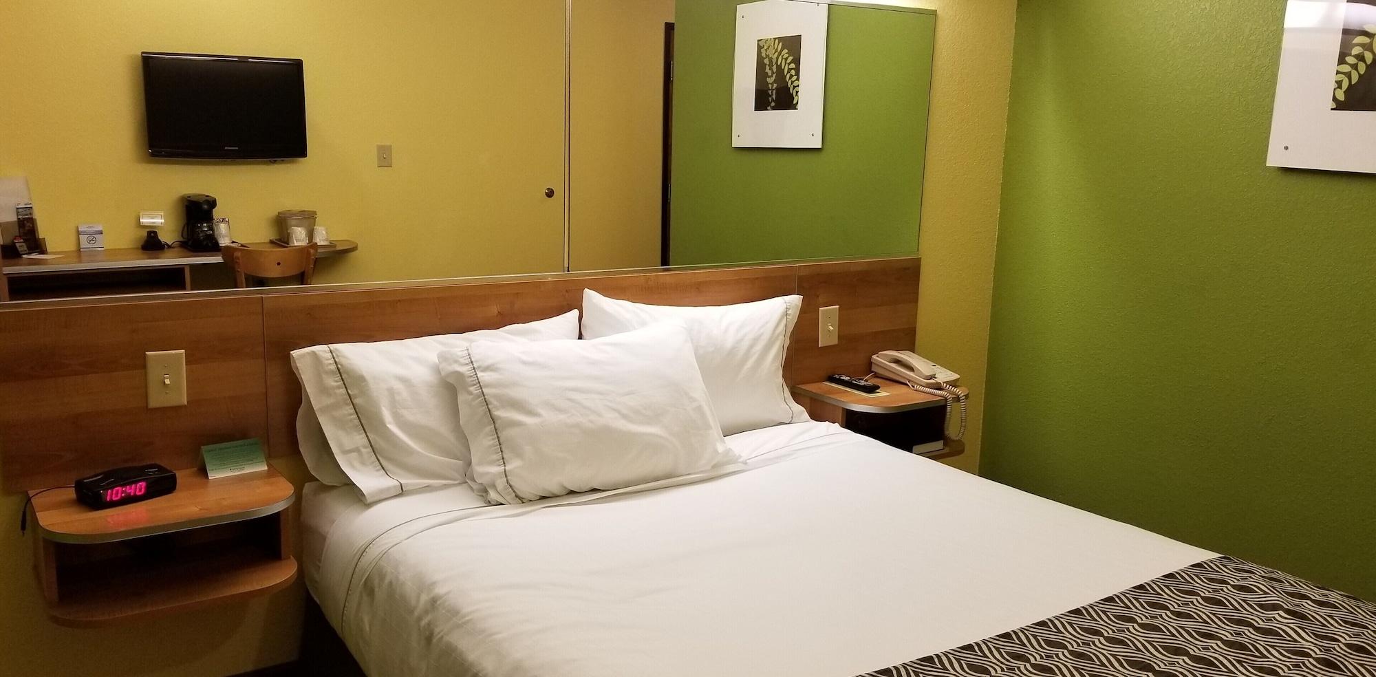 Microtel Inn & Suites By Wyndham Delphos Eksteriør bilde